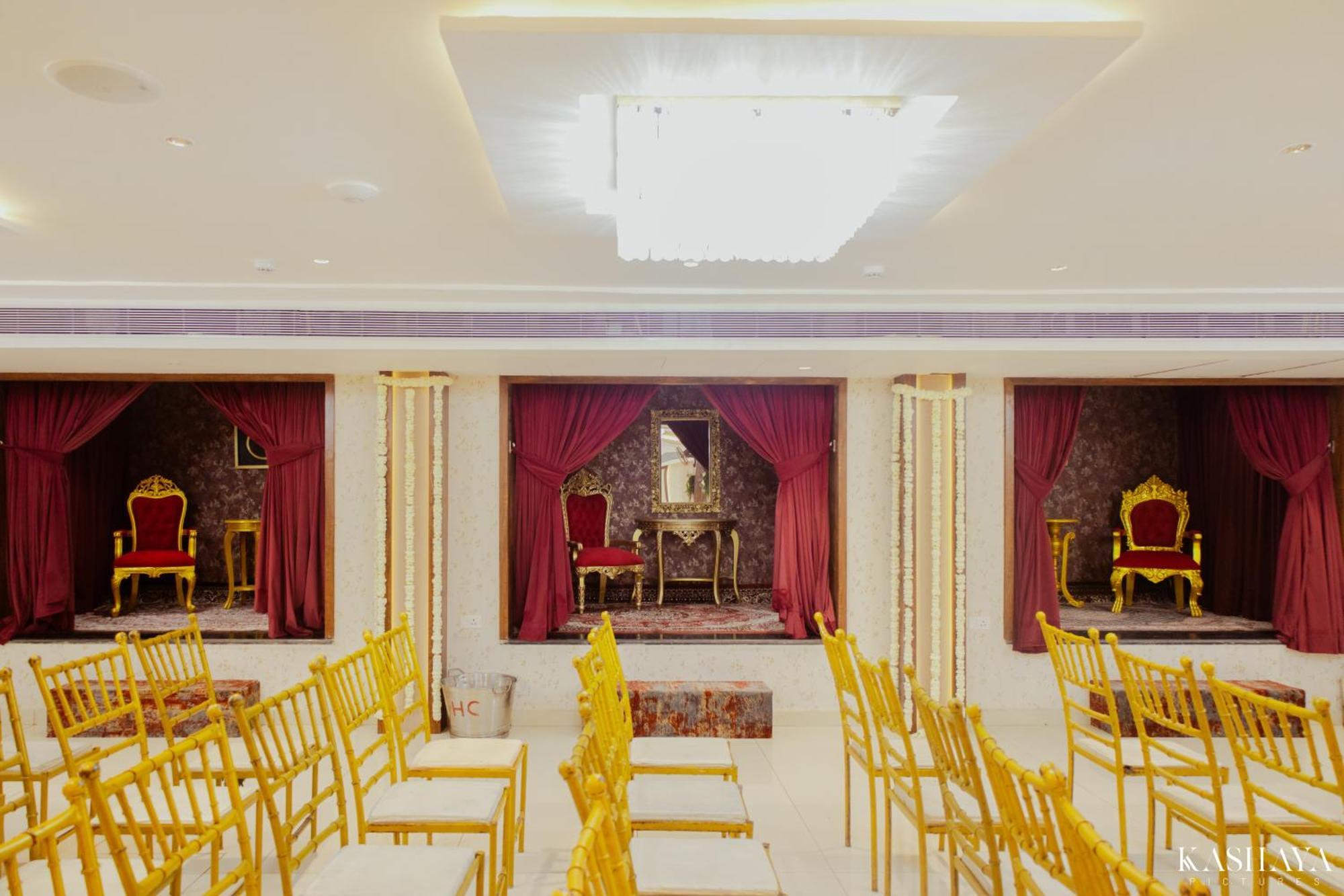 Hotel Ratan Mahal Datia Екстериор снимка
